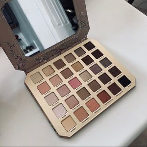 Natural Love Eyeshadow Palette 💕